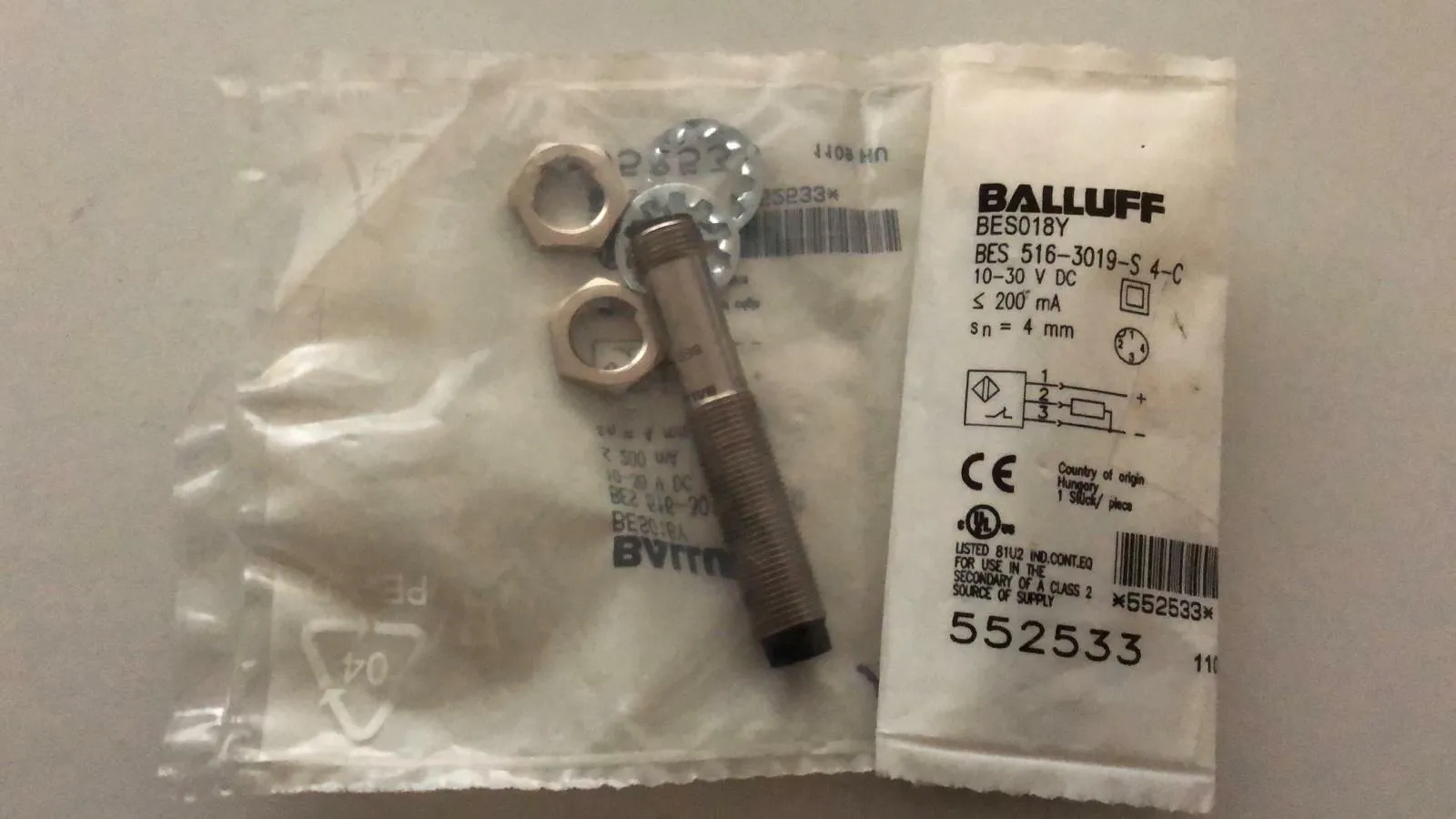 2 x Balluff BES018Y / BES 516-3019-S4-C Induktiver Sensor 552533 NEU & OVP