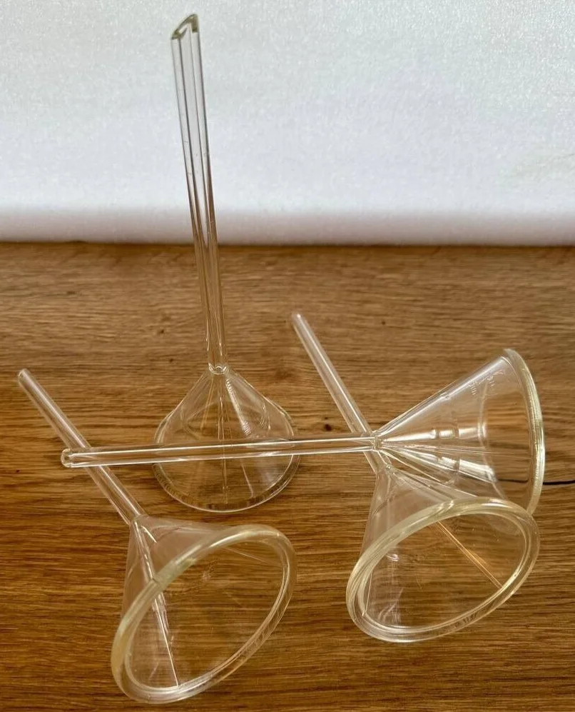 4 x Trichter Schott Duran Laborglas Analysentrichter Ø 8 cm, Stiel 15 cm