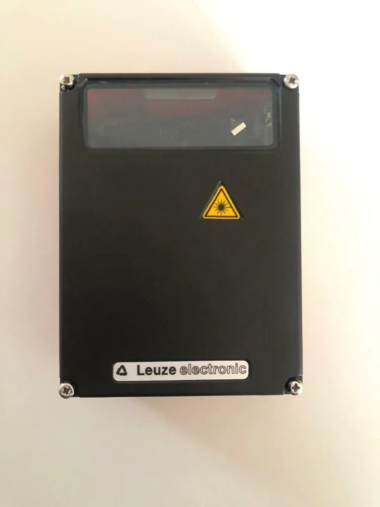 Leuze BCL 40 R1 L 100 – 500 28427 Barcodescanner mit integriertem Decoder NEU