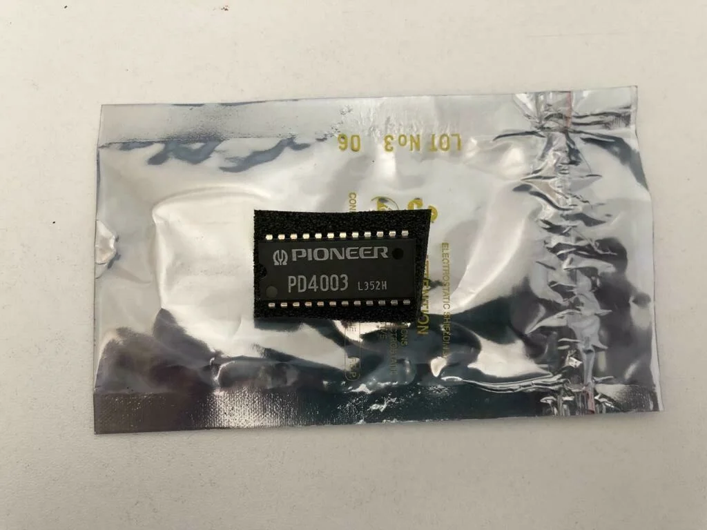 Original PIONEER PD4003 IC / Integrated Circuit für GEX-8 NOS