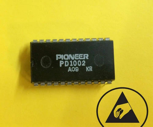 Original PIONEER PD1002 IC Chip Integrated Circuits NOS - NEU